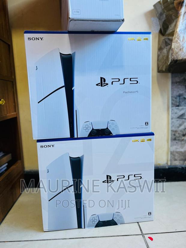 Playstation5 Console Slim - main view