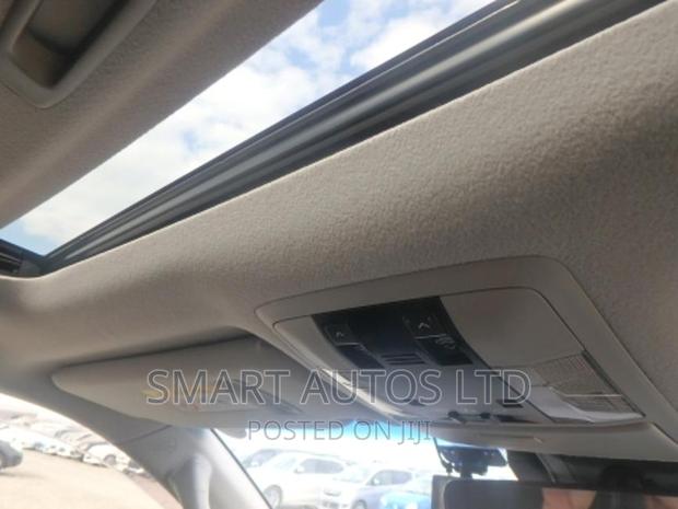Toyota Land Cruiser Prado 2018 Black - thumbnail 4