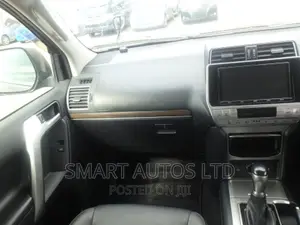 Toyota Land Cruiser Prado 2018 Black