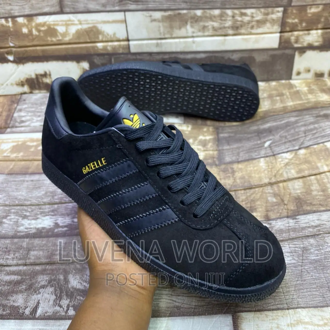 Gazelle Casuals