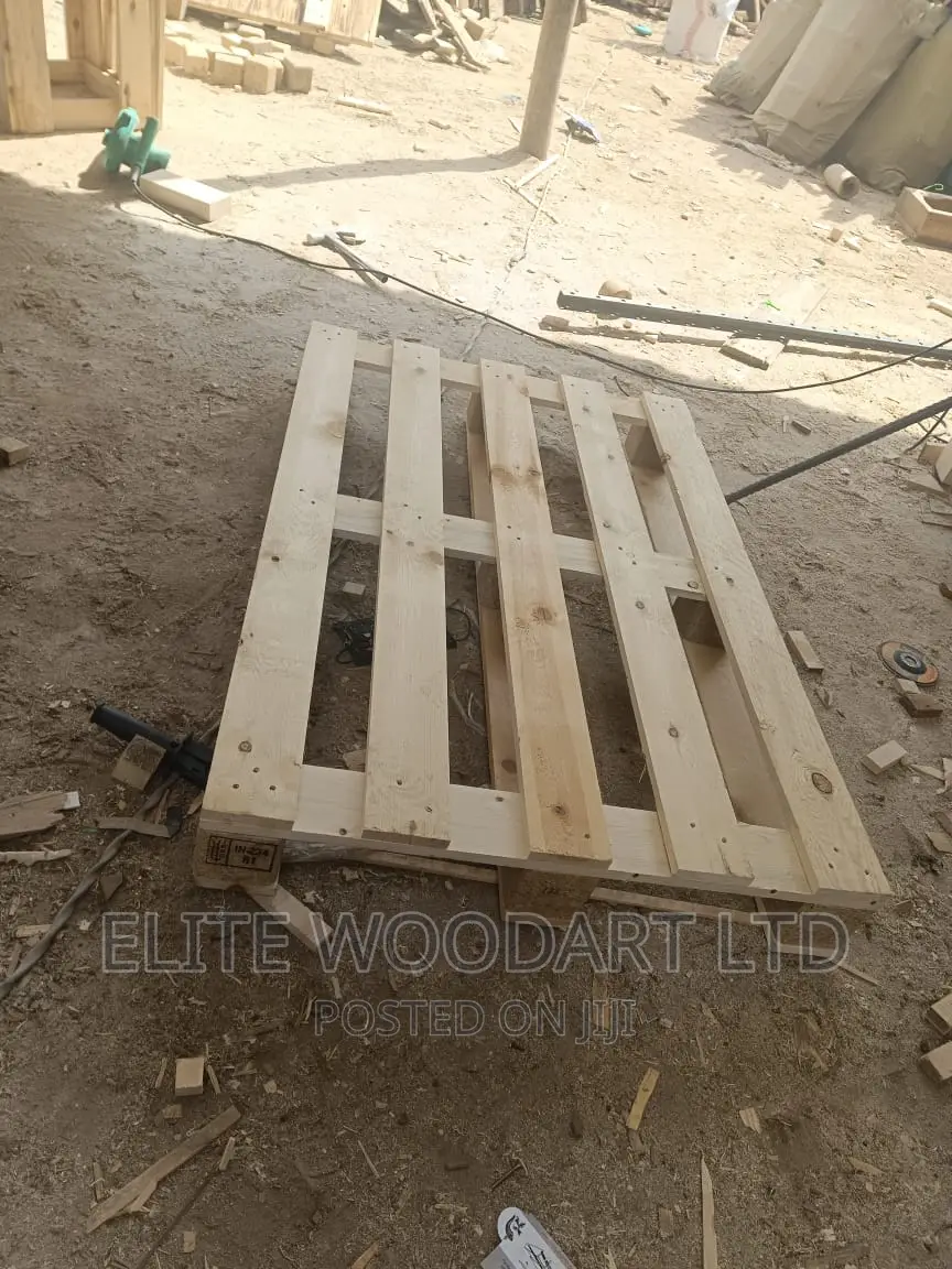 Wooden Pallets (80×120)Cm