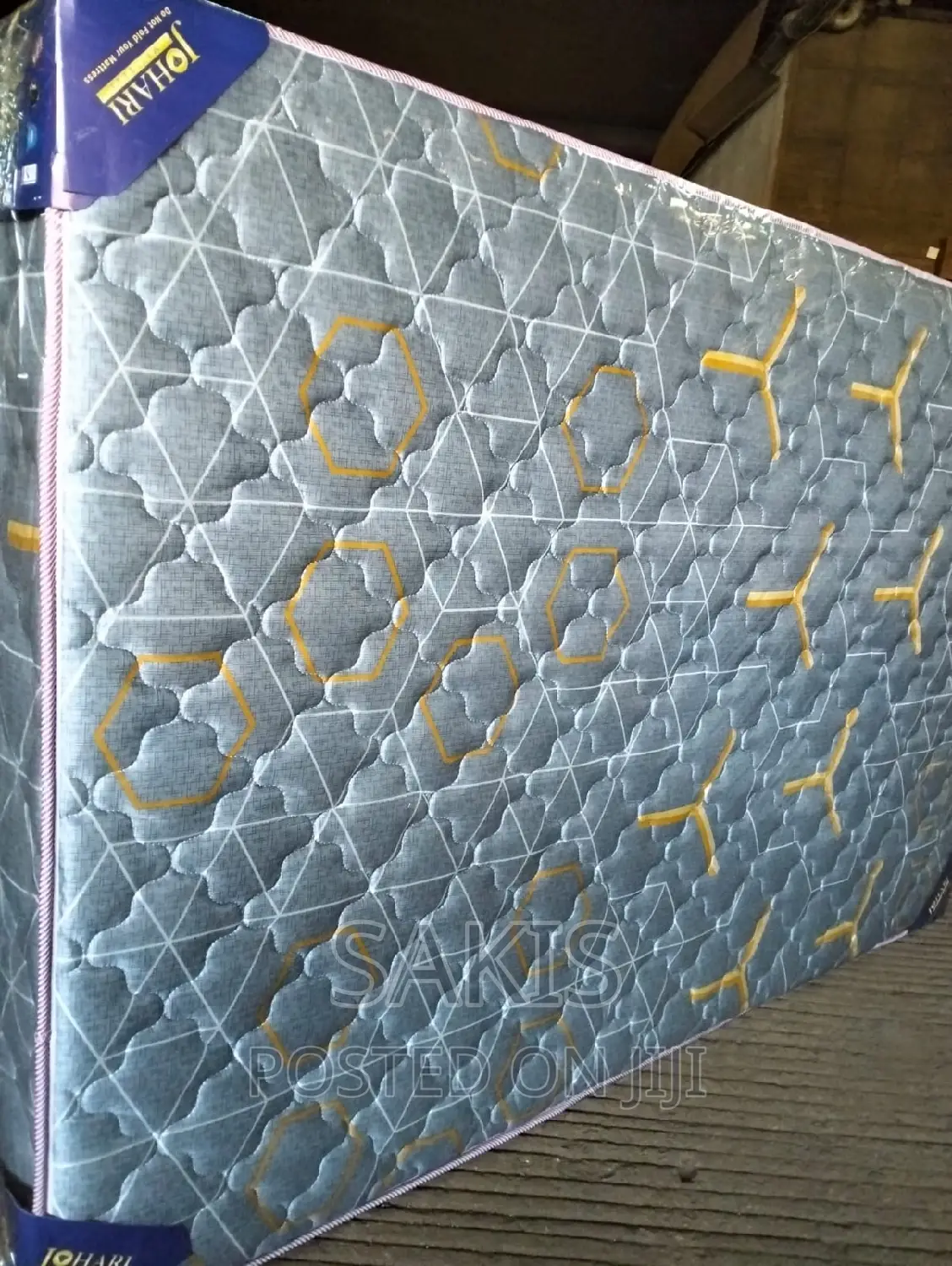 Ding' Dong! 5 By 6 Johari 8inch Fibre Mattresses. Tukuletee?