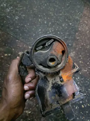 Gear Mounting Toyota 100