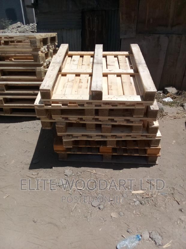 (1000x1200)Mm Wooden Pallets