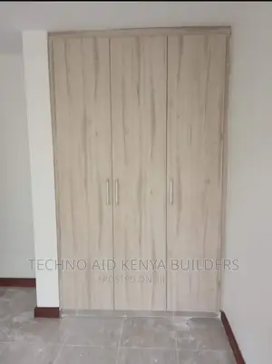 Kitchen Cabinet Worktops and Wardrobes