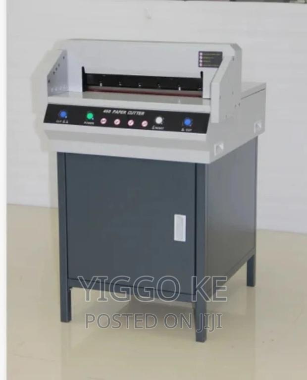 Electric Paper Cutter 45 Centimeters - thumbnail 2