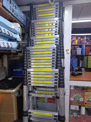 Quality Ladders/Telescoping Ladder