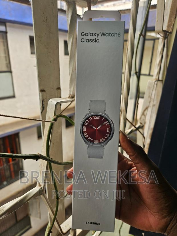 Samsung Galaxy Watch 6 Classic - main view