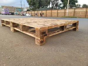 Pallet Bed- 4*6 Slightly Raised Pallet Bed. (HE03)