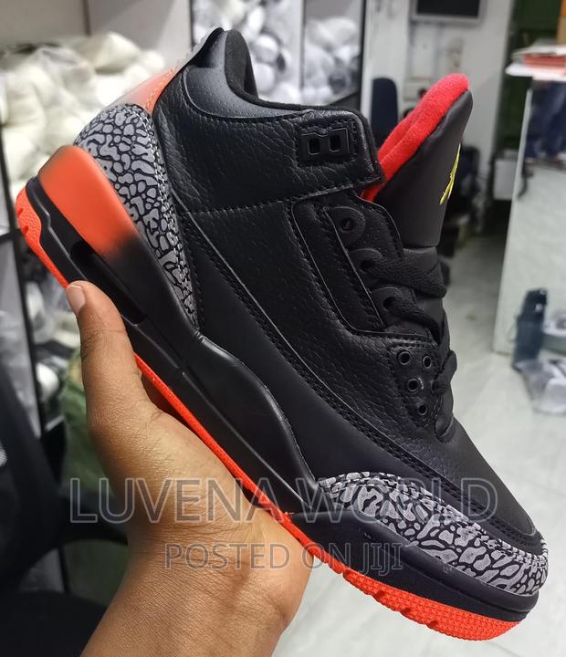 Jordan Threes - thumbnail 3