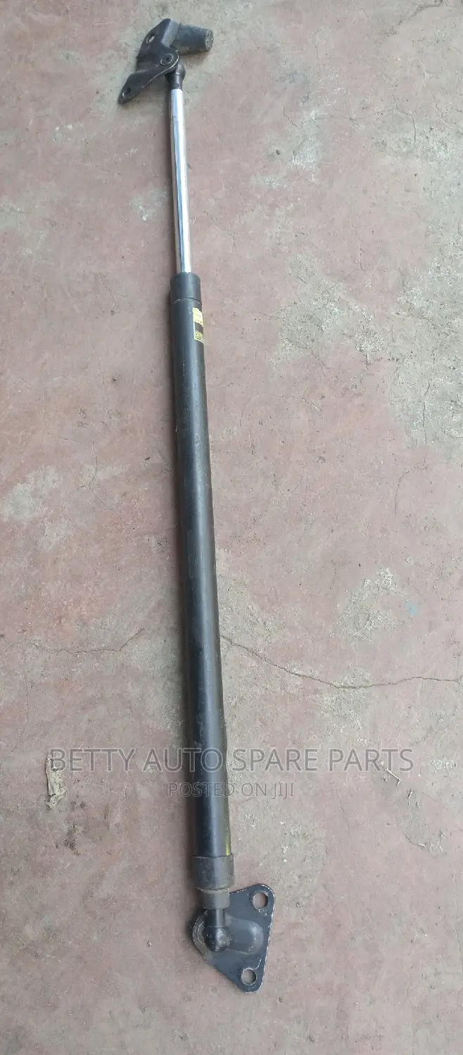 Toyota Hiace 7 L Boot Shock