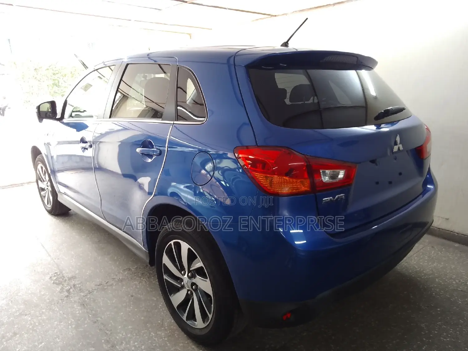 Mitsubishi RVR 2016 Blue