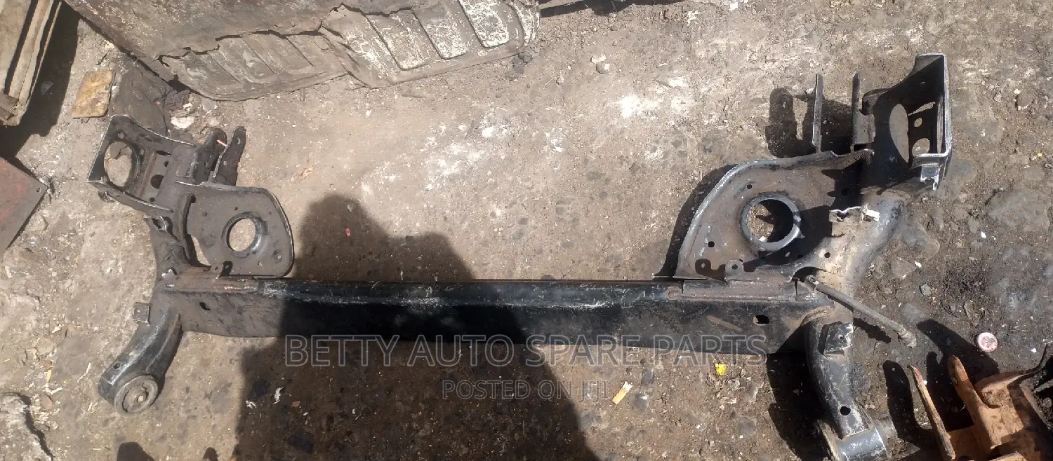 Nissan Note New Model 4wd Rear Beam or Mligoti