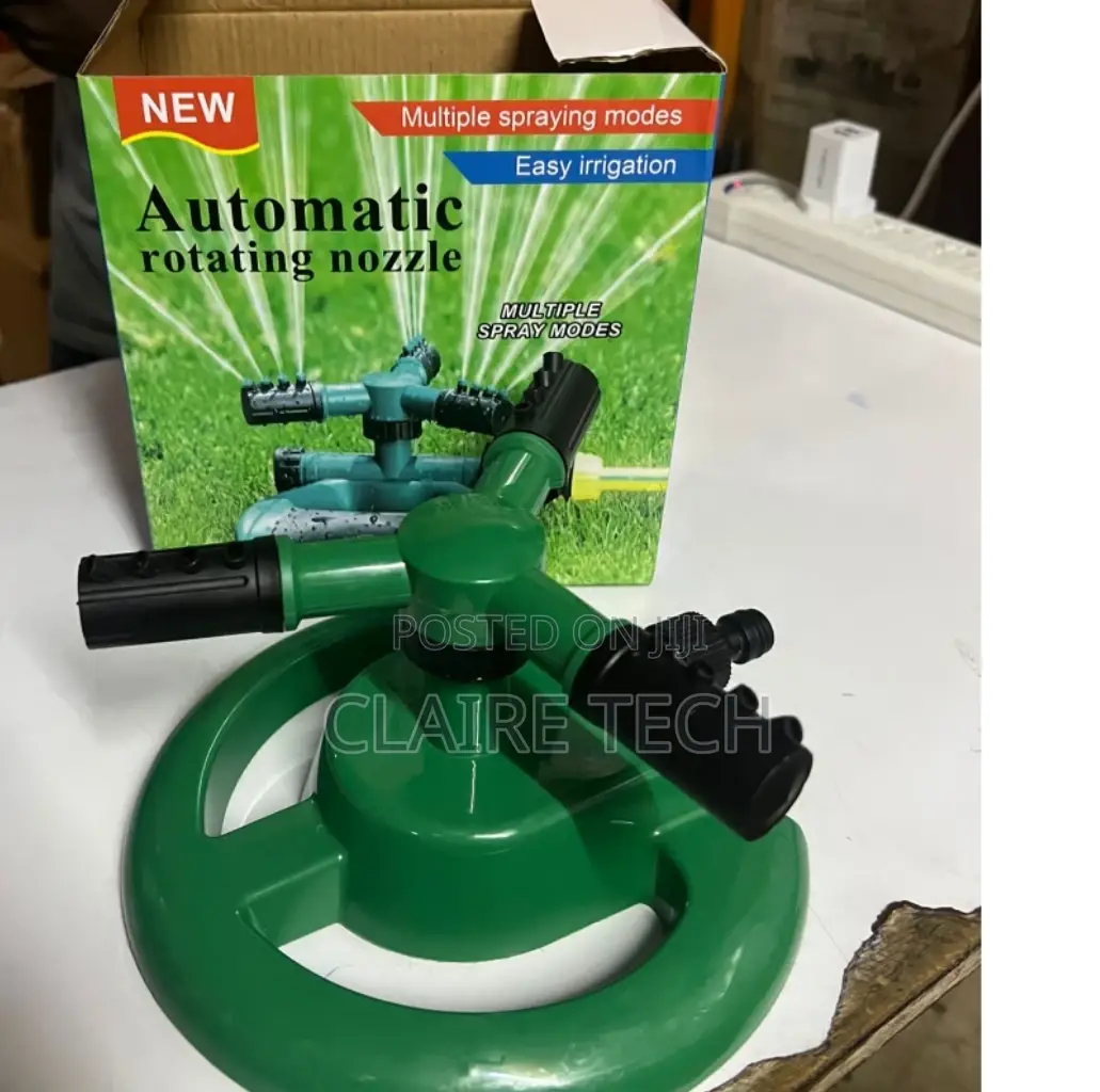 Green 3 Arms Automatic Rotating Nozzle Sprinker.