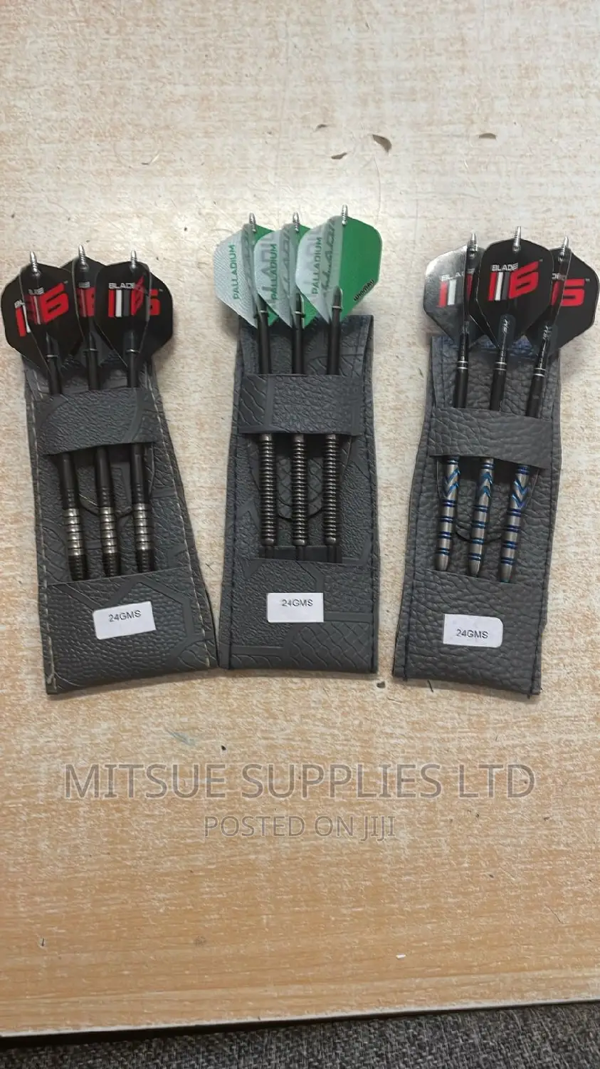 Set of Tungsten Darts Pro 24g With Wallet Black