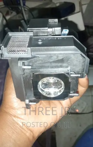 Brand New Projector Lamps With Housing
