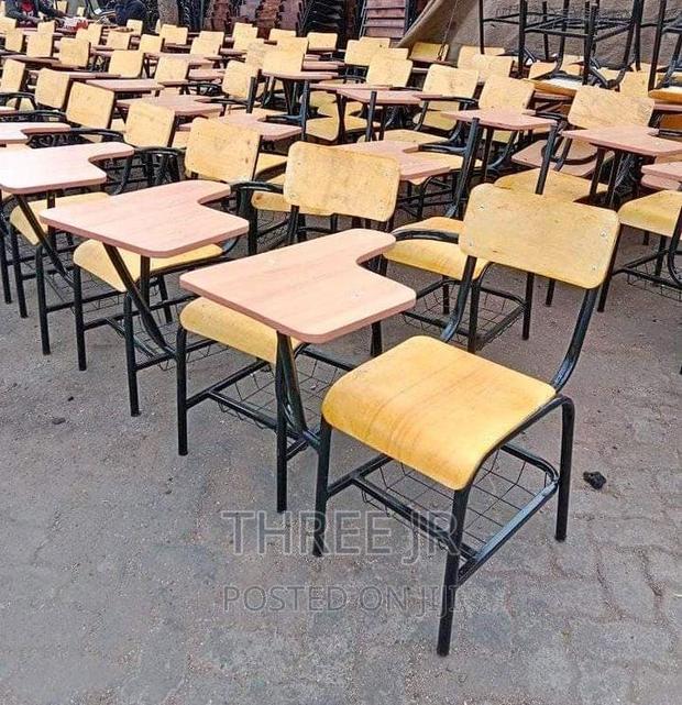 Lecture Hall Seats - main view
