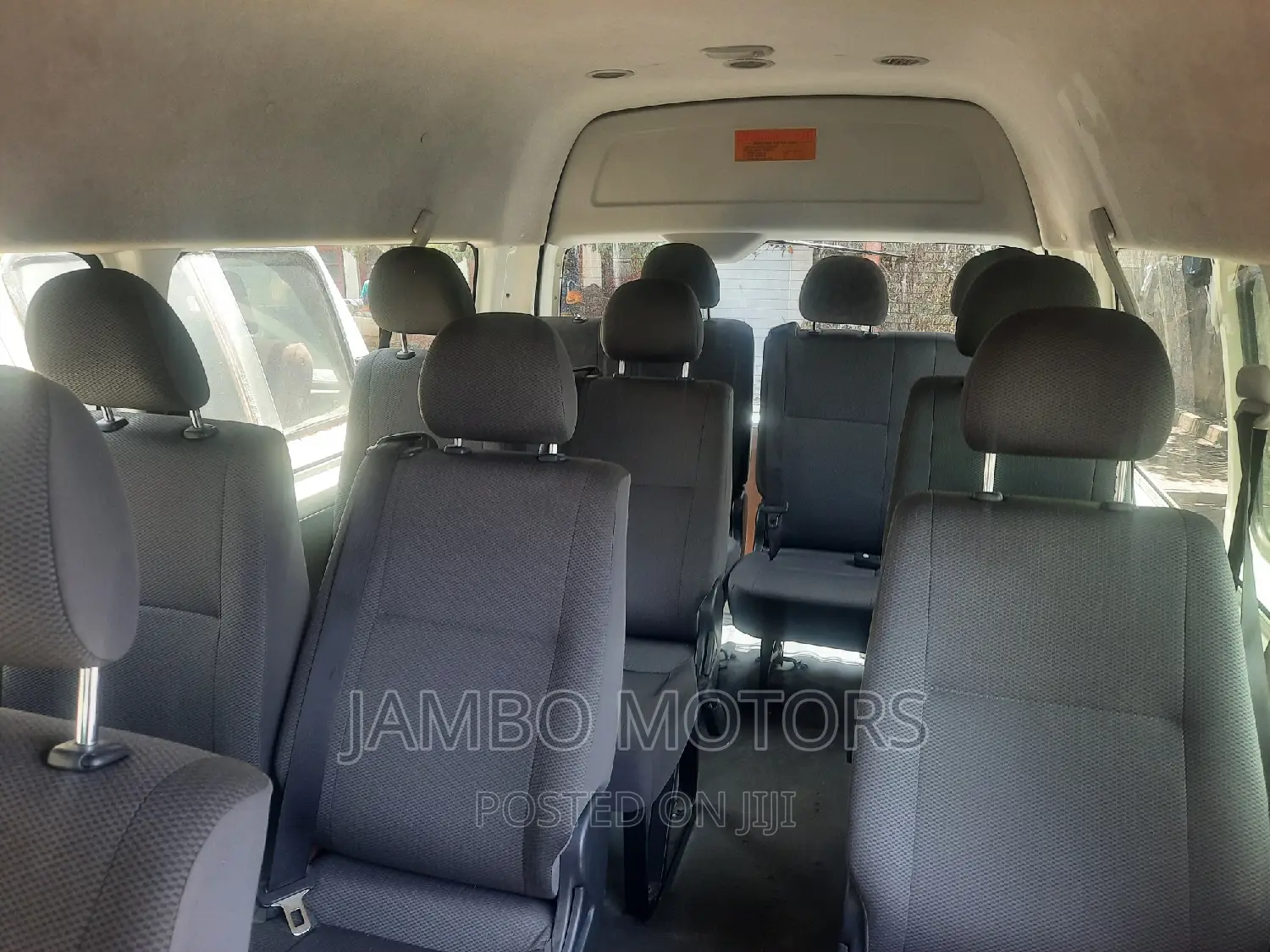 Toyota HiAce 2016 White