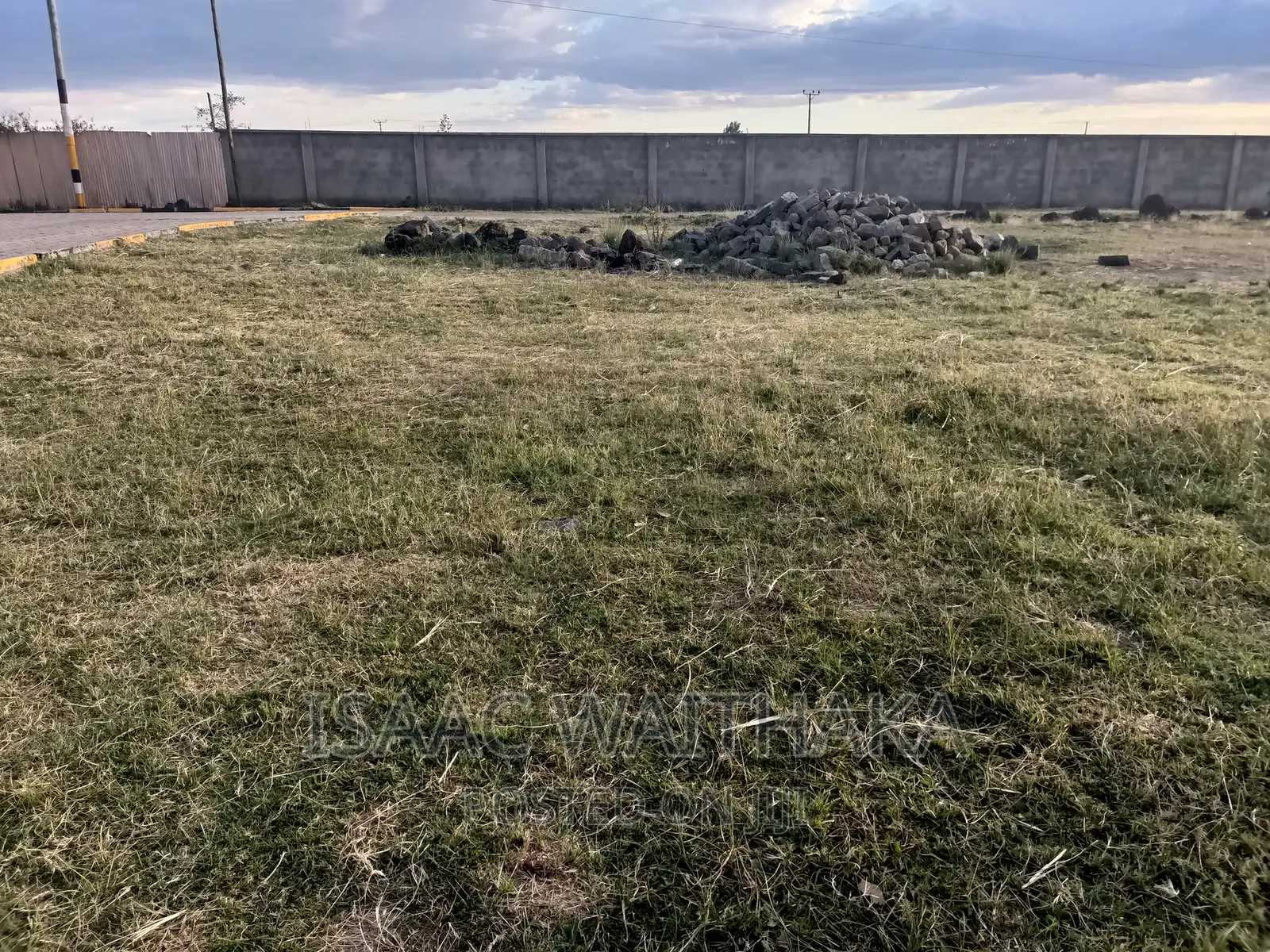 1/4 Acre Land for Sale