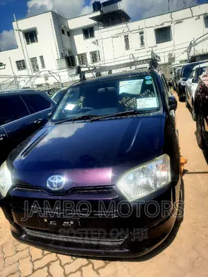 Toyota Succeed 2017 Black
