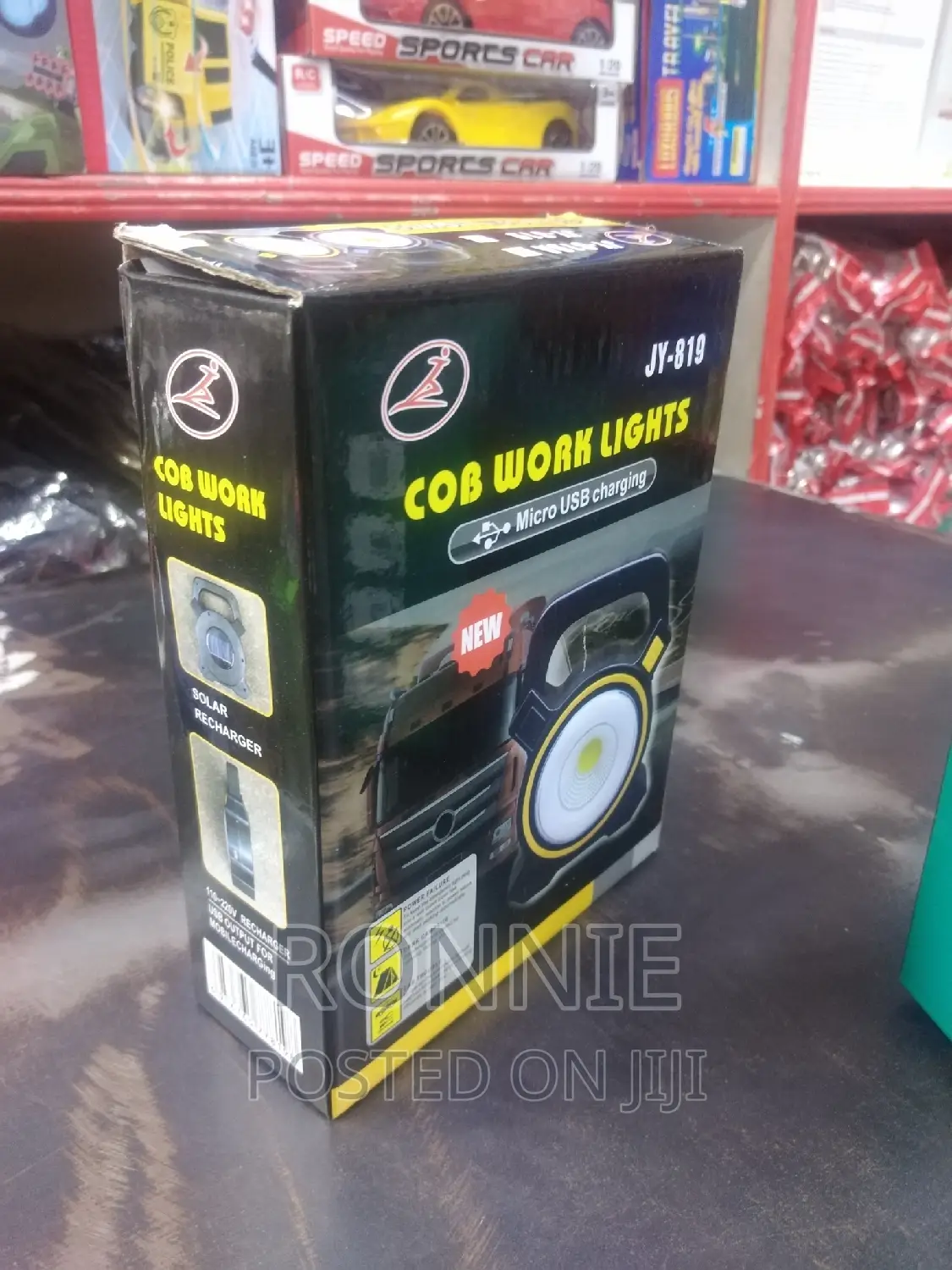 Cob Works Light Solar Rechargeable Lamp