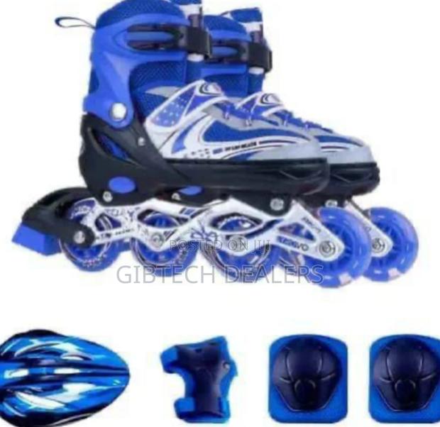 Best Quality Skating Shoes With Guards and Helmet