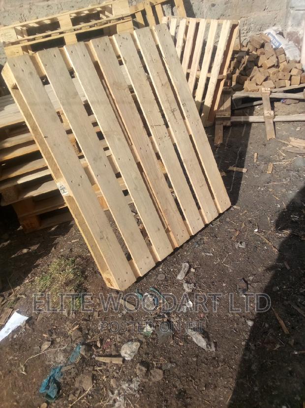 Wooden Pallets - main view