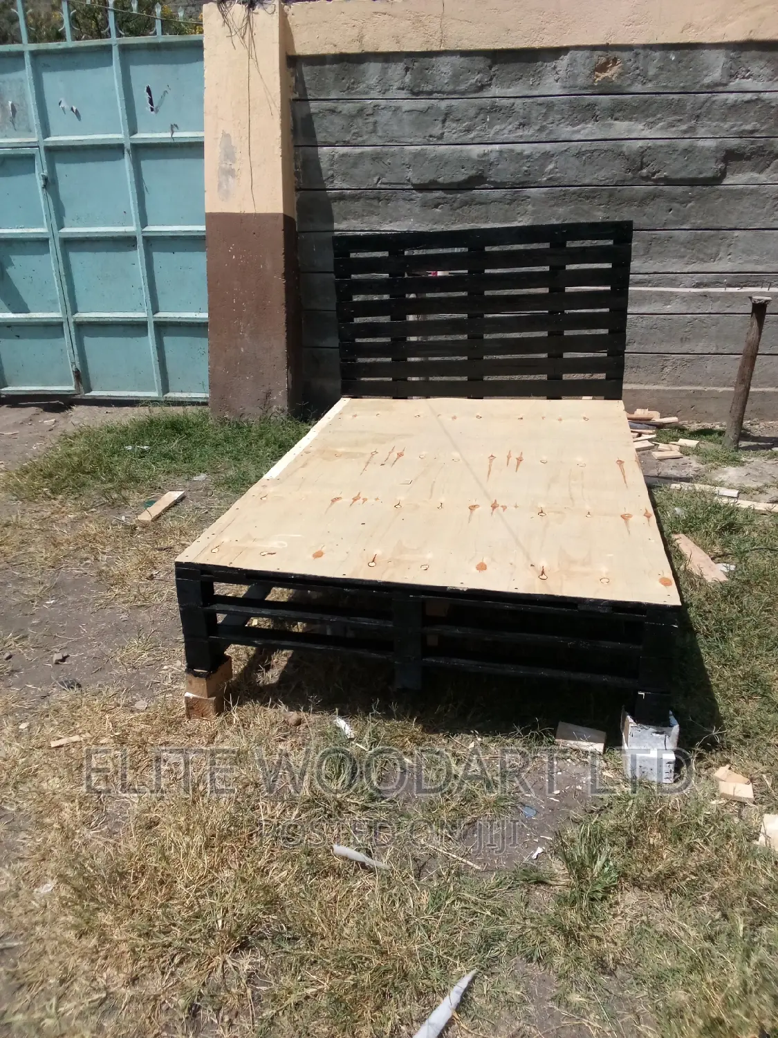 Pallet Bed 0098