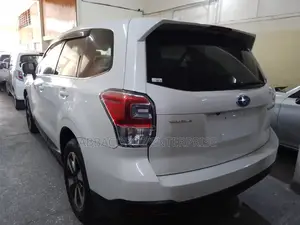 Subaru Forester 2016 White