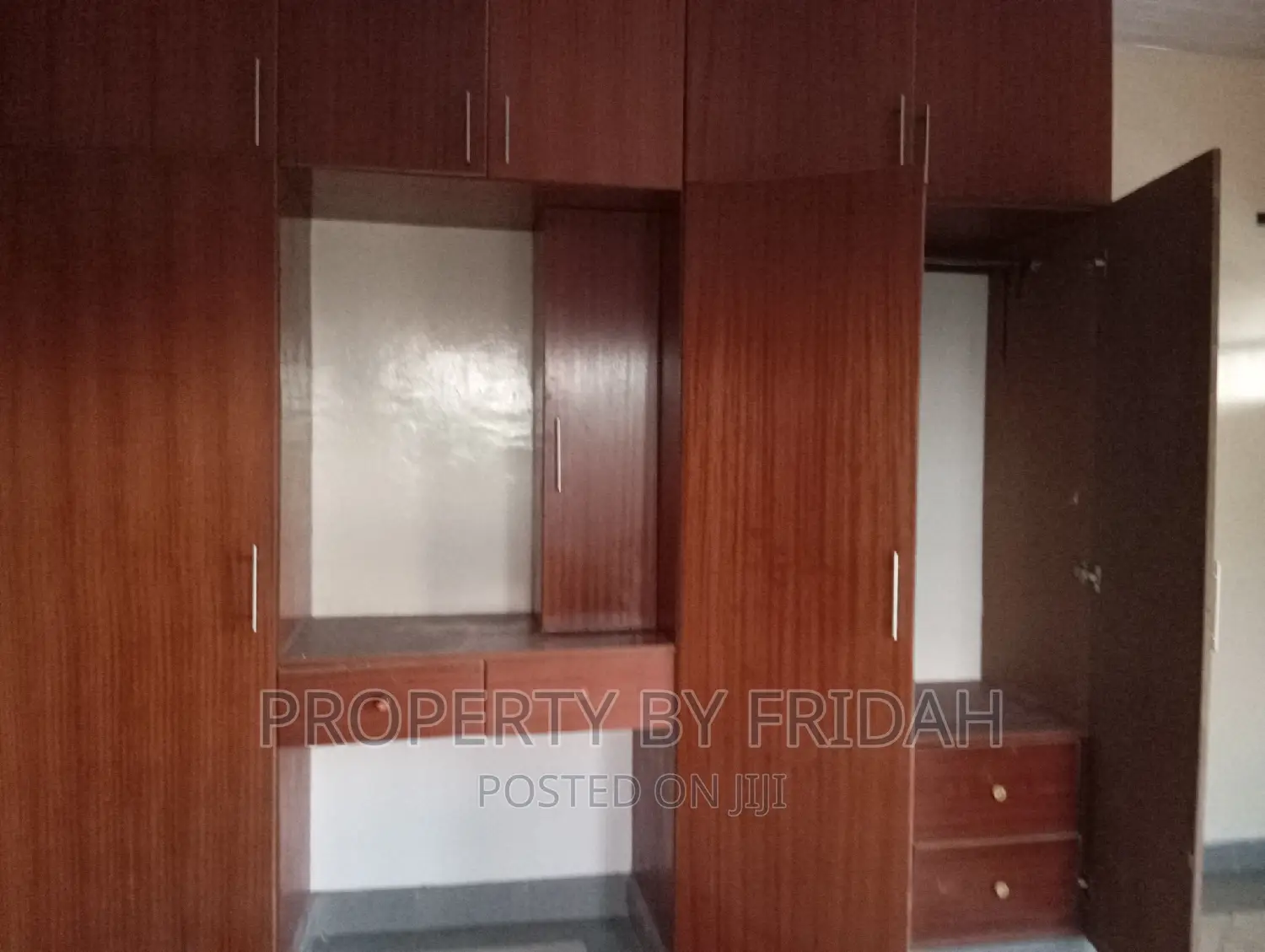 5bdrm Maisonette in Kitengela for rent