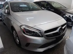 Mercedes-Benz A-Class 2016 Gray