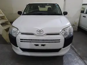 Toyota Succeed SV Premium 2016 Pearl