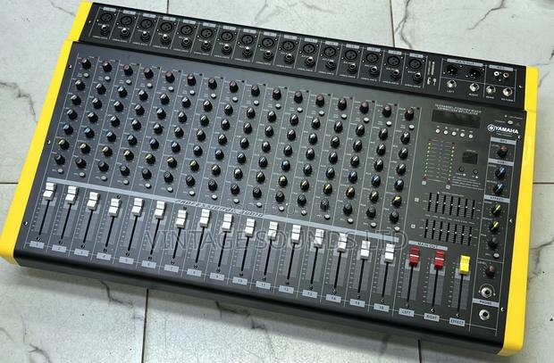 Yamaha Powered Mixer 16 Channel PMX16USB Bluetooth+Phantom - thumbnail 2