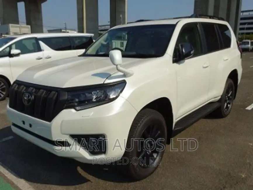 New Toyota Land Cruiser Prado 2023 Pearl