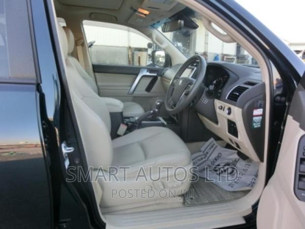 Toyota Land Cruiser Prado 2018 Blue - thumbnail 8