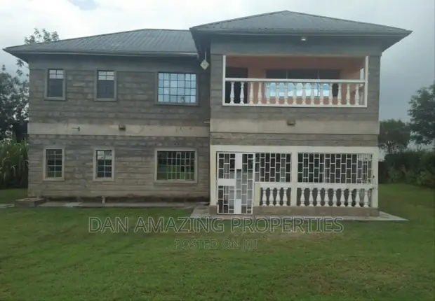 4bdrm Maisonette in Rangau On 1/2 Acre, Ongata Rongai for sale