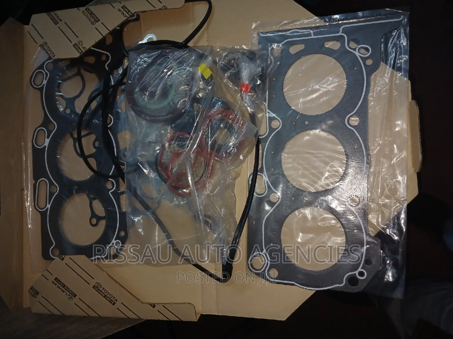 Toyota 4GR Engine Genuine Top Cover Overhaul Gasket Kit.
