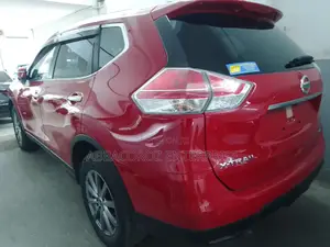 Nissan X-Trail 2016 Red