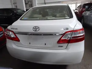 Toyota Premio 2016 White