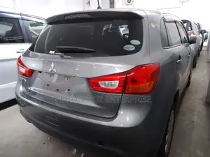 Mitsubishi RVR 2016 Silver