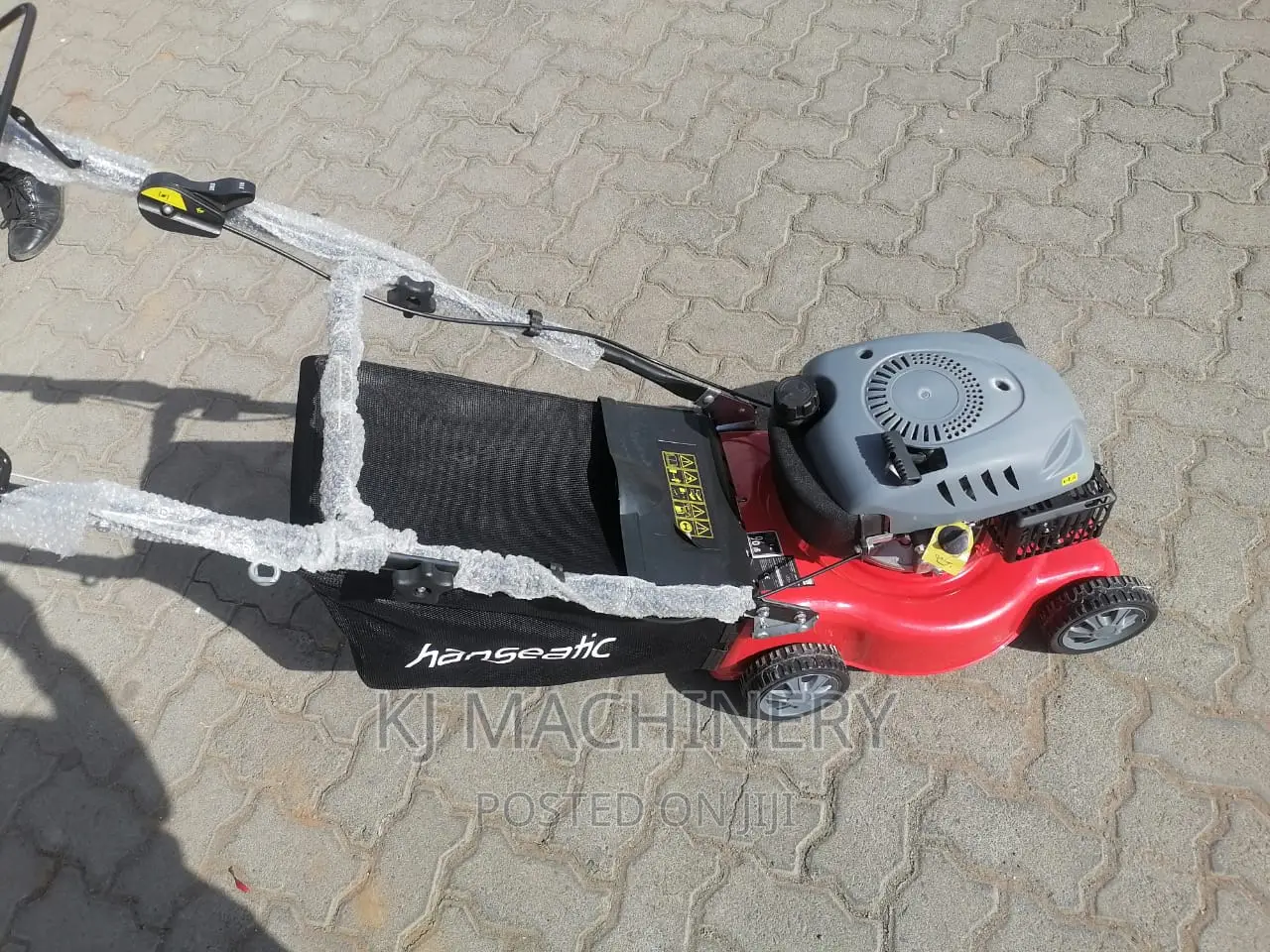 Gasoline Powered Hanseatic Lawn Mower -3.0horsepower