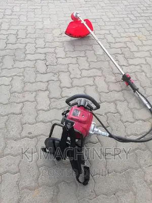 4stroke Petrol Brushcutter -With 8blades
