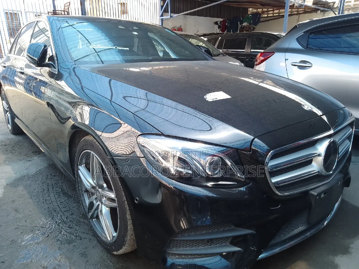 Mercedes-Benz E200 2016 Black