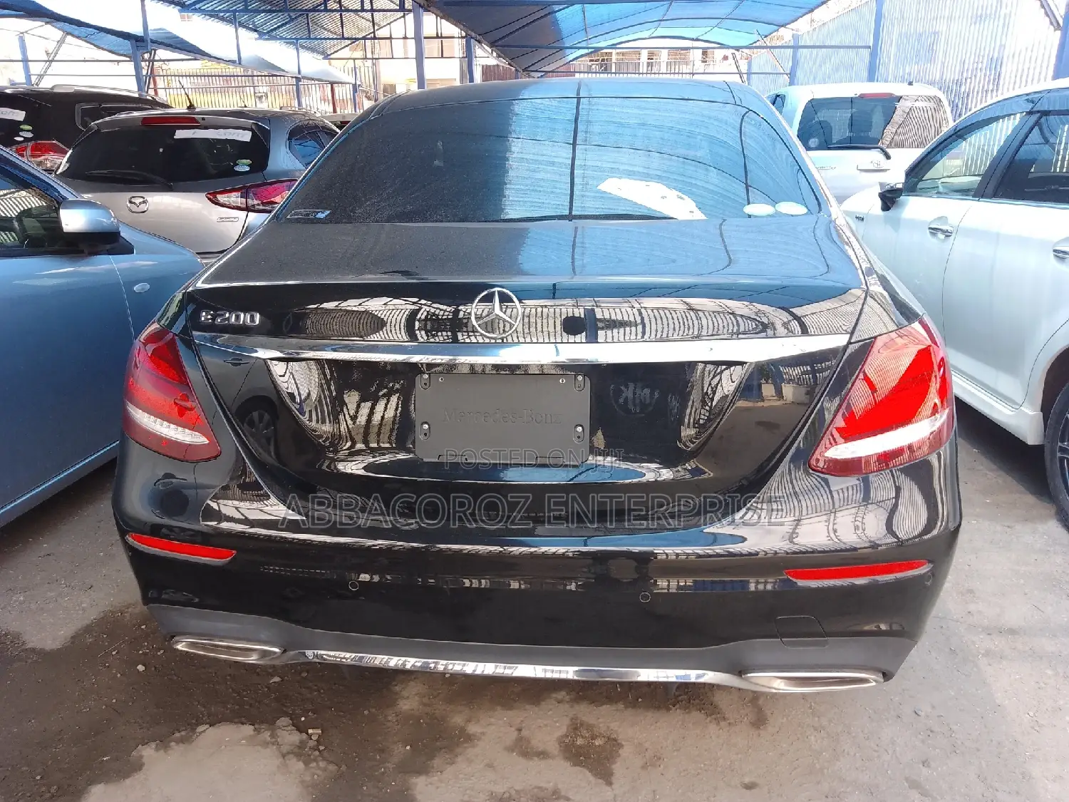 Mercedes-Benz E200 2016 Black