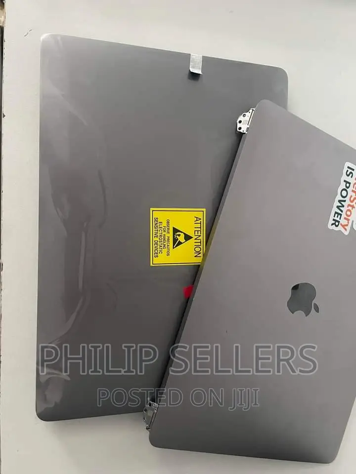 Macbook Pro 13” Non-Touch Bar