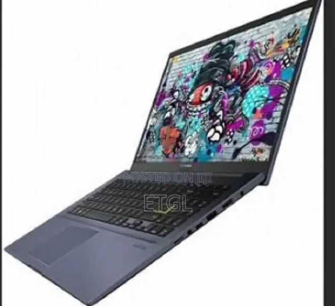 New Laptop Asus 16GB Intel Core i7 SSD 512GB