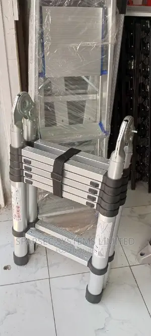 3.8 Meters Double Telescopic Ladder (1.9m by 1.9m Foldable).