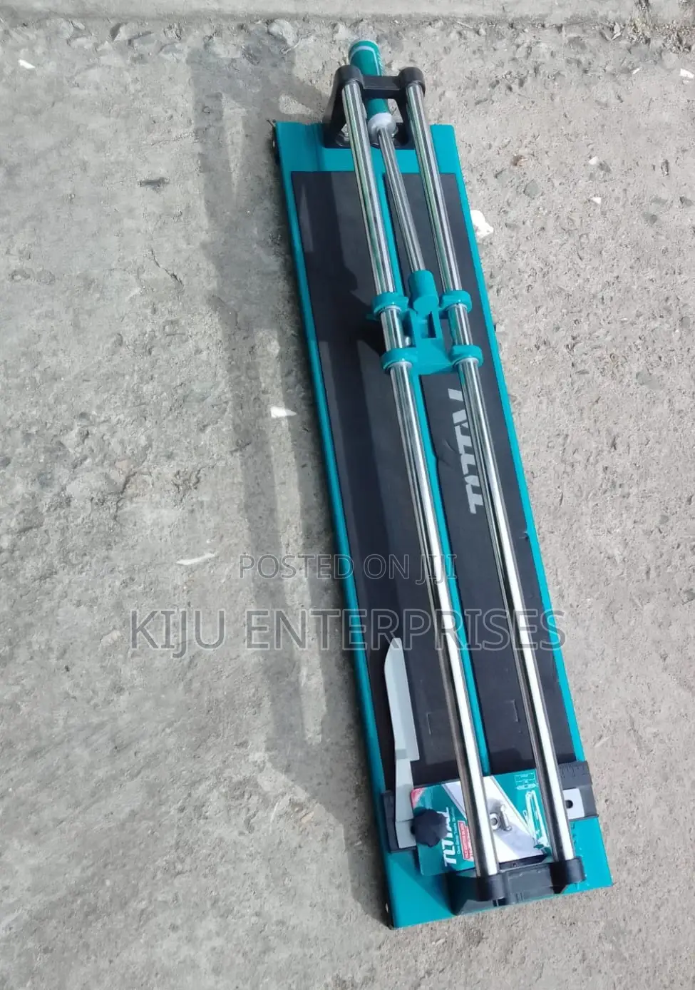 Tile Cutter Total Brand