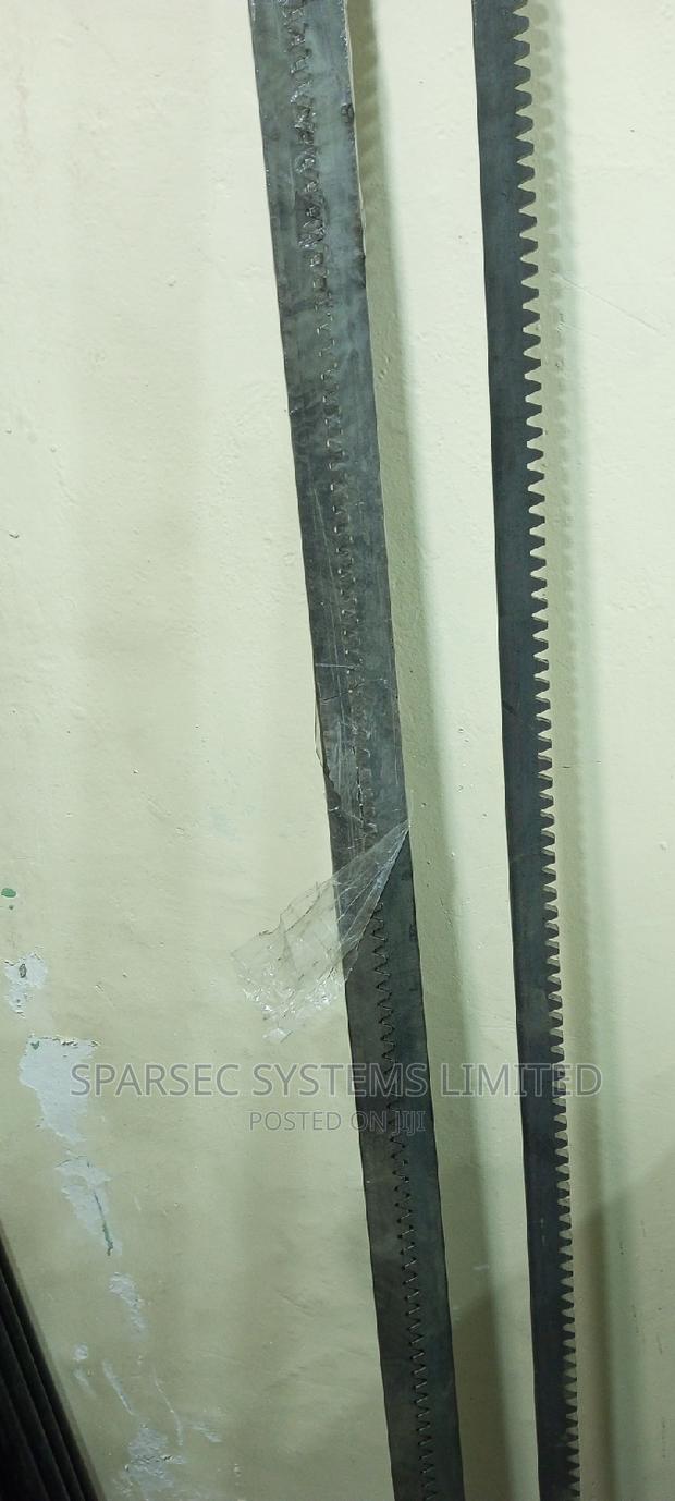 Sliding Gate Steel Gear Rack/Rail
