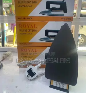 Deluxe Royal Dry Iron Box